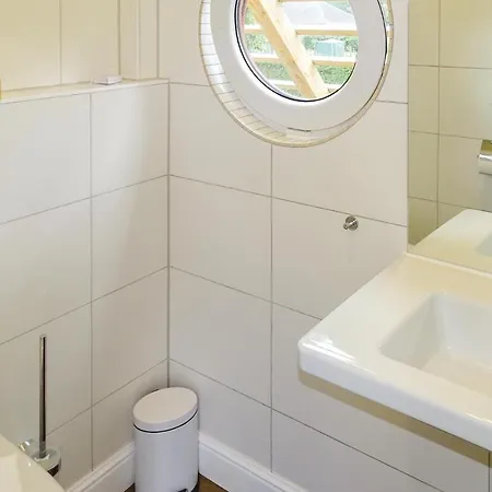 Casa de Férias Cozy In Kuhlen With Wifi Wendorf (Kuhlen-Wendorf)